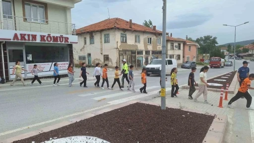 Hisarcık’ta öğrencilere trafik eğitimi

