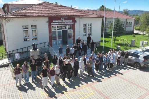 Hisarcık&rsquo;ta &rsquo;&Ouml;l&ccedil;me Aletlerinin Kullanımı ve Drone ile Harita Uygulaması&rsquo; konulu konferans verildi
