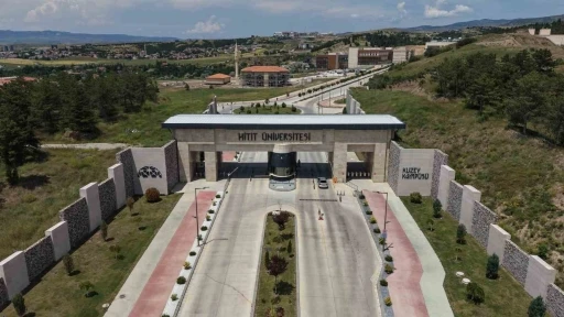 Hitit &Uuml;niversitesi&rsquo;nde diplomaları d&uuml;nyada ge&ccedil;erli program sayısı 21&rsquo;e y&uuml;kseldi
