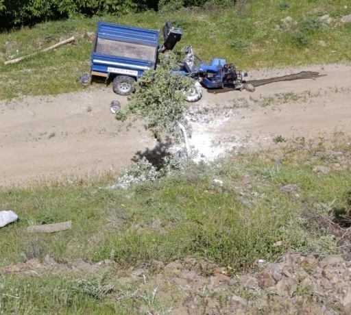 Hizan&rsquo;da otomobil ile tarım aracı &ccedil;arpıştı: 1 yaralı
