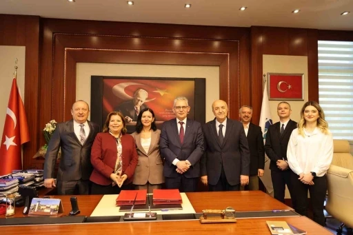 HK&Uuml; Polonya Zielona Gra &Uuml;niversitesi ile "iyi niyet anlaşması" imzaladı
