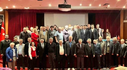 Hoca Ahmet Yesevi&rsquo;nin &lsquo;T&uuml;rk Devlet Geleneği&rsquo;ndeki Rol&uuml;&rsquo; adlı panel yoğun ilgi g&ouml;rd&uuml;
