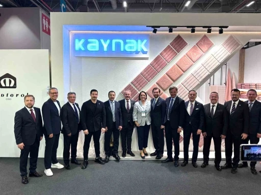 HOMETEX 2026&rsquo;ya giden Başkan Erdoğan&rsquo;dan g&uuml;&ccedil;l&uuml; mesaj; "T&uuml;rkiye, hızlı &uuml;retim ve tedarikte &ouml;nc&uuml;"
