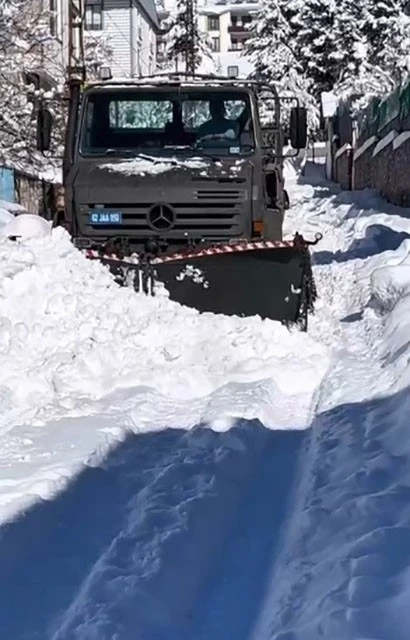 Hozat&rsquo;ta jandarmadan kış mesaisi
