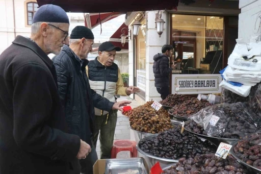 Hurma tezgahlarında &rsquo;İsrail&rsquo; hassasiyeti
