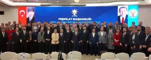 H&uuml;seyin Okandan: "Cumhurbaşkanımız liderliğinde, kararlılıkla &uuml;retmeye devam edeceğiz"
