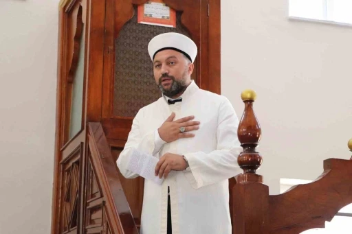 Hutbeyi en g&uuml;zel okumak i&ccedil;in yarıştılar
