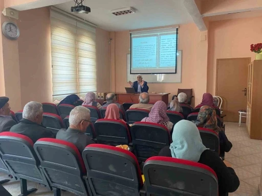 Hüyük’te hacı adaylarına uygulamalı eğitim
