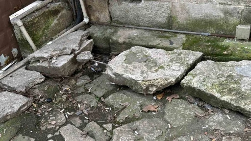 İBB protestocuları ecdat yadigarı Şehzade Camii’ni tahrip etti
