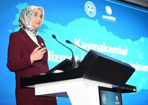 İ&ccedil;işleri Bakan Yardımcısı K&uuml;bra G&uuml;ran Yiğitbaşı, kaymakamlarla buluştu
