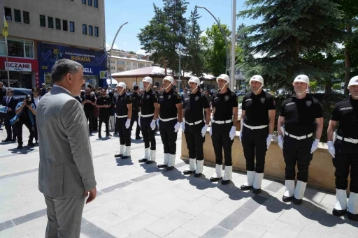 İ&ccedil;işleri Bakanı &Ccedil;ift&ccedil;i Bayburt&rsquo;ta
