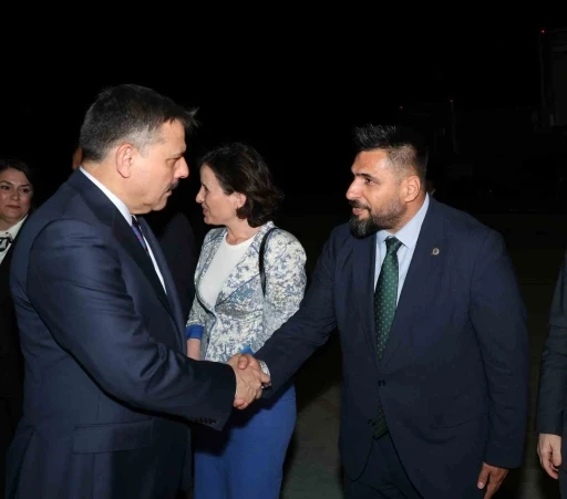 İ&ccedil;işleri Bakanı &Ccedil;ift&ccedil;i KKTC&rsquo;de
