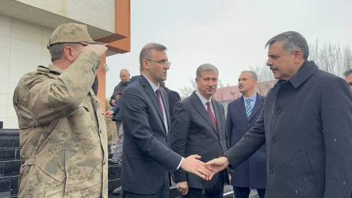 İ&ccedil;işleri Bakanı Mustafa &Ccedil;ift&ccedil;i Ağrı&rsquo;da
