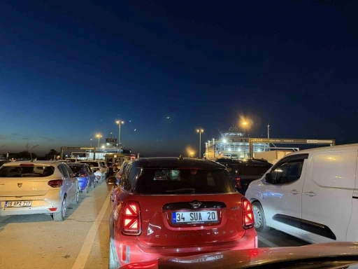 İDO&rsquo;nun Yalova-Pendik seferleri tehirli yapıldı
