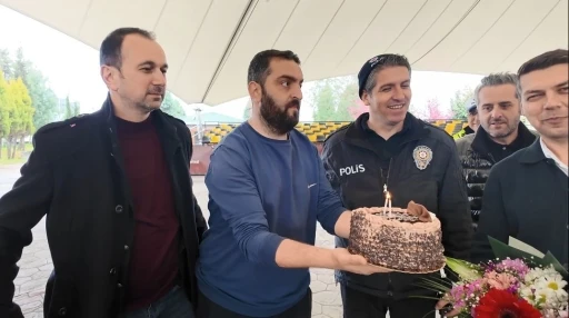 İhbara giden polislere pastalı s&uuml;rpriz
