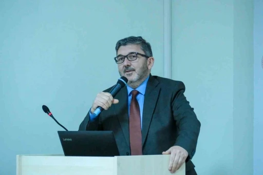 ‘İİBF Mezunları ile Kariyer Günleri’ etkinliği başladı
