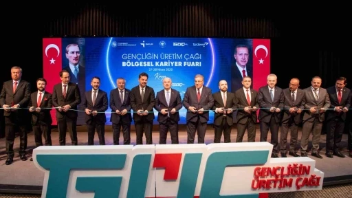İKAF&rsquo;26 &lsquo;Gen&ccedil;liğin &Uuml;retim &Ccedil;ağı&rsquo; temasıyla kapılarını a&ccedil;tı
