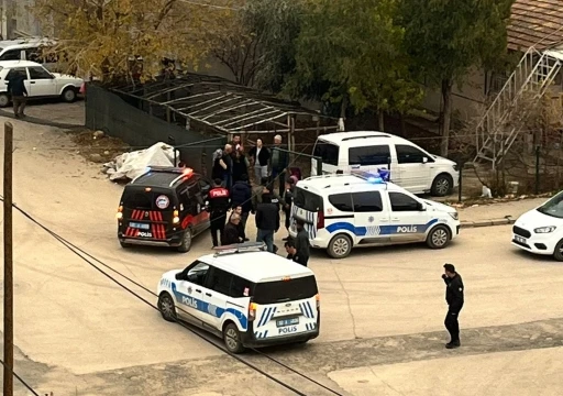 İki grup arasında kavga:  5 yaralı
