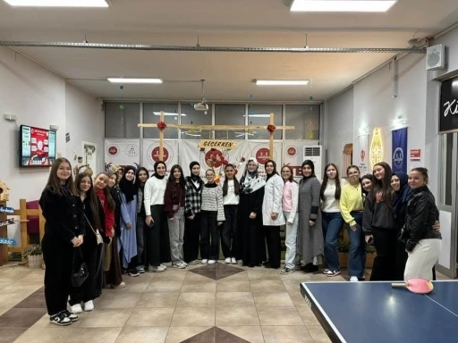 İki ilçenin gençleri Akhisar’da buluştu
