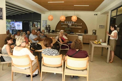 İkinci yaşamın sırları Sağlıklı Bahar Merkezi&rsquo;nde konuşuldu
