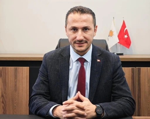 İl Başkanı Şeng&uuml;loğlu&rsquo;ndan, Ak&ccedil;koca Belediye Başkanı&rsquo;na &rsquo;&ouml;z&uuml;r dileyin&rsquo; &ccedil;ağrısı
