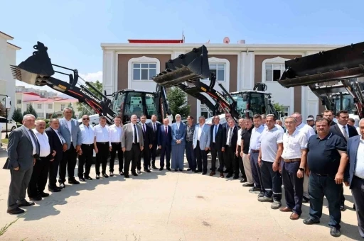 İl Özel İdaresi’nin araç filosuna 15 yeni araç katıldı

