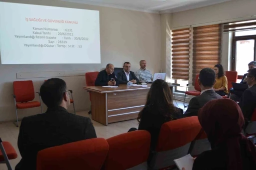 İl Sağlık Müdürlüğü’nde iş sağlığı ve güvenliği toplantısı yapıldı
