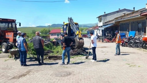İl&ccedil;ede doğalgaz altyapı &ccedil;alışmaları devam ediyor

