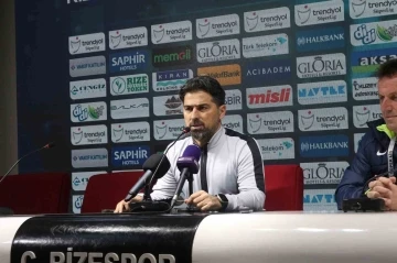 İlhan Palut: &quot;Aldığımız 1 puan da, kaybettiğimiz 2 puan da çok önemliydi&quot;

