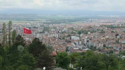 İlkbahar K&uuml;tahya&rsquo;ya ayrı bir g&uuml;zellik kattı
