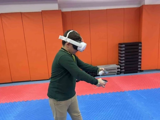 İlkokul &ouml;ğrencileri gen&ccedil;lik merkezinde ağırlandı
