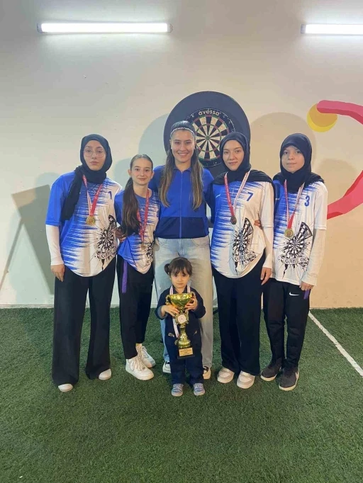 İmam Hatipli &ouml;ğrenciler il&ccedil;eye birincilik ile d&ouml;nd&uuml;ler
