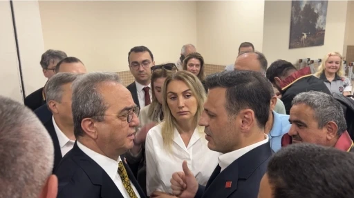 İmamoğlu&rsquo;nun Şadi Yazıcı&rsquo;ya hakaret davası ertelendi
