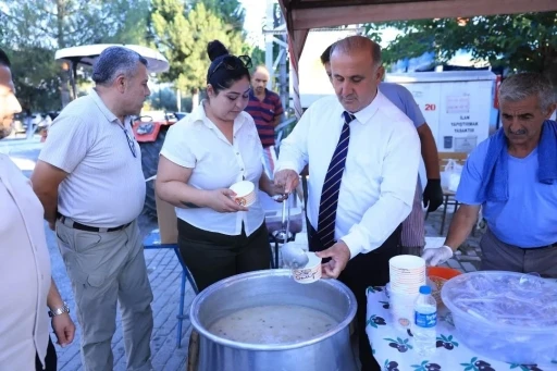 İncirliova’da aşure hayrı
