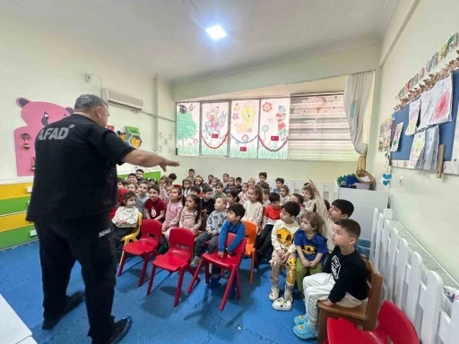 İncirliova’da miniklere yangın ve afet eğitimi
