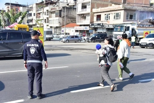 İncirliova&rsquo;da zabıta ekipleri vatandaşlar i&ccedil;in sahada
