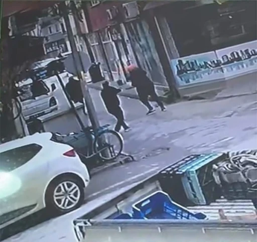 İneg&ouml;l&rsquo;de cinayetin yeni g&ouml;r&uuml;nt&uuml;leri ortaya &ccedil;ıktı
