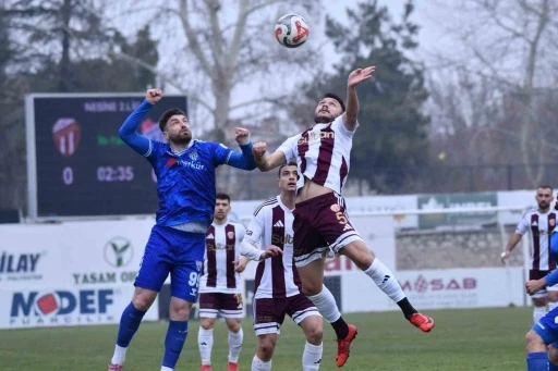 İneg&ouml;lspor sahasında Erbaaspor&rsquo;a 2-1 mağlup oldu
