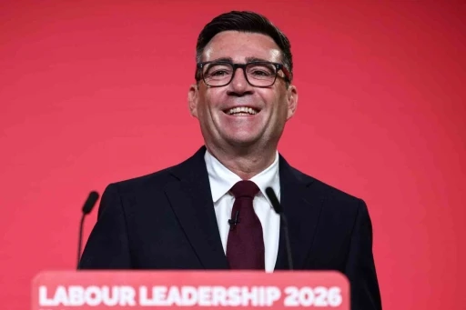 İngiltere&rsquo;de iktidardaki İş&ccedil;i Partisi&rsquo;nin yeni lideri Andy Burnham oldu
