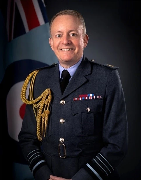 İngiltere Genelkurmay Başkanı Knighton: "Daha g&uuml;&ccedil;l&uuml;, daha &ouml;l&uuml;mc&uuml;l bir NATO&rsquo;ya liderlik etmeliyiz"
