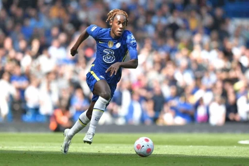 İngiltere, sakatlanan Livramento&rsquo;nun yerine Chalobah&rsquo;ı kadroya aldı

