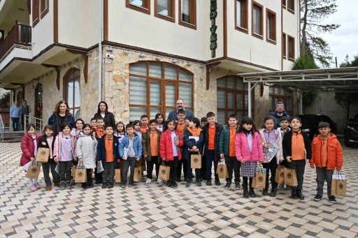 İn&ouml;n&uuml;&rsquo;de &rsquo;Yerel Y&ouml;netimleri Tanıyoruz&rsquo; dersi belediyede işlendi
