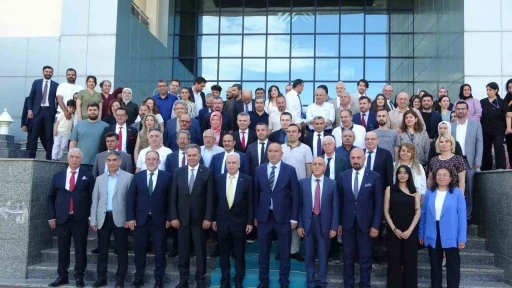 İn&ouml;n&uuml; &Uuml;niversitesi, karaciğer naklinde 25. yılı geride kaldı
