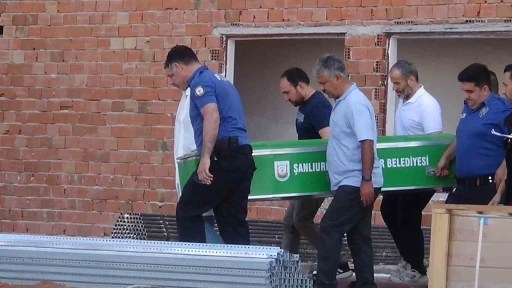 İnşaattan düşen demirci ustası hayatını kaybetti
