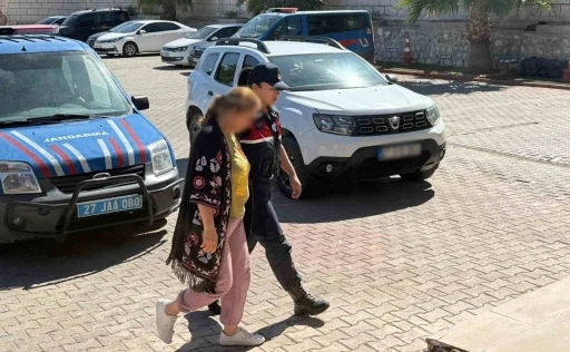 İntihar süsü vererek kaybolan kadın jandarma tarafından bulundu
