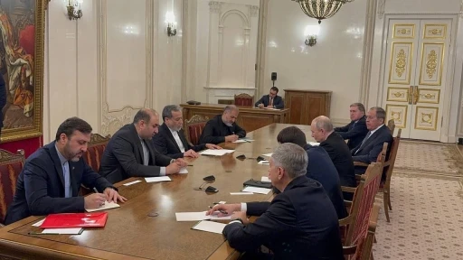 İran Dışişleri Bakanı Arak&ccedil;i, Putin ile g&ouml;r&uuml;şt&uuml;
