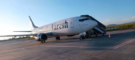 İran-İsrail gerilimi hava ulaşımını etkiledi: Tahran u&ccedil;ağı Van&rsquo;a acil iniş yaptı
