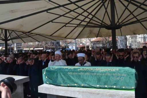 İş adamı Sinan Erg&uuml;ven son yolculuğuna uğurlandı
