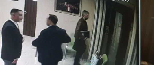 İş adamı Turgut Ko&ccedil;&rsquo;un ifadesi ortaya &ccedil;ıktı: "Fatma Kaplan H&uuml;rriyet&rsquo;e yaklaşık 3 kilo altını bor&ccedil; olarak verdim"
