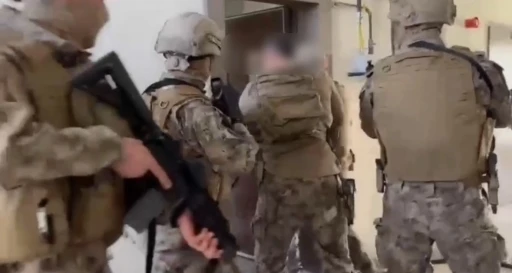 İş adamını darp ve tehdit ederek 3 milyon TL isteyen 5 şahıs yakalandı
